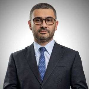 Florin Manole îl ironizează pe Siegfried Mureşan în contextul negocierilor pe Legea salarizării: „L-am invitat, sigur nu e pe plajă”